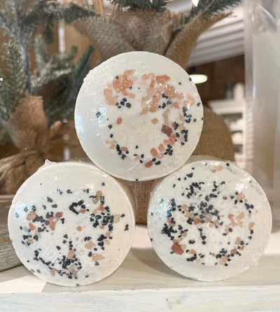 CocoCay Moisturizing Bath Bomb